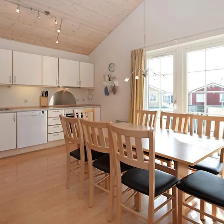 8 Person On A In Feriehus Gråsten