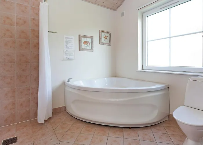 8 Person On A In Ferienhaus